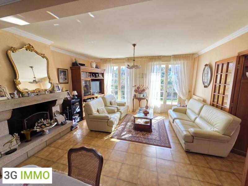 Maison - 127 m² - 5 pièces