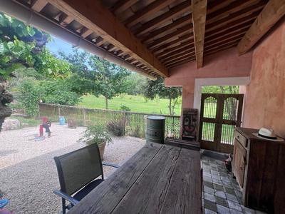 Maison - 209 m² - 8 pièces