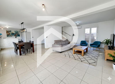 Maison - 170 m² - 6 pièces