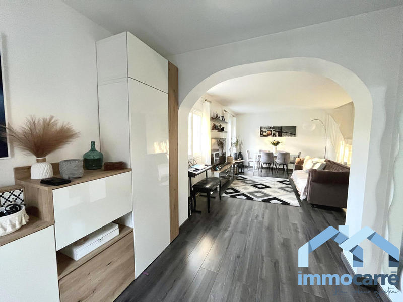 Maison - 105 m² - 5 pièces