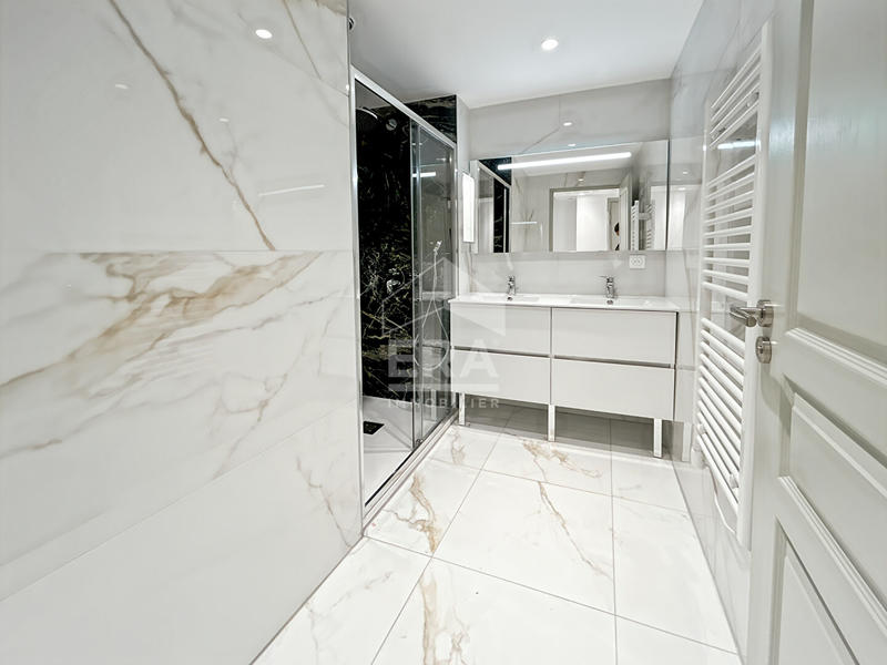 Appartement - 70 m² - 4 pièces