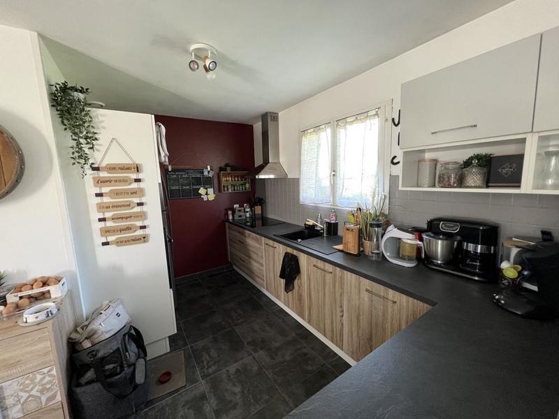 Maison traditionnelle - 111 m² - 5 pièces