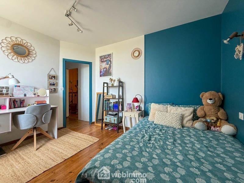 Maison de village - 205 m² - 11 pièces