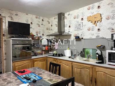 Maison - 93 m² - 4 pièces