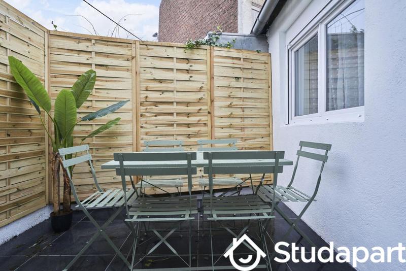 Chambre - 11 m² - 1 pièce