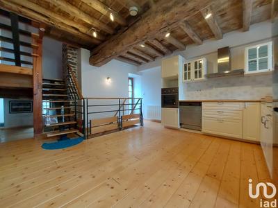 Maison - 93 m² - 4 pièces