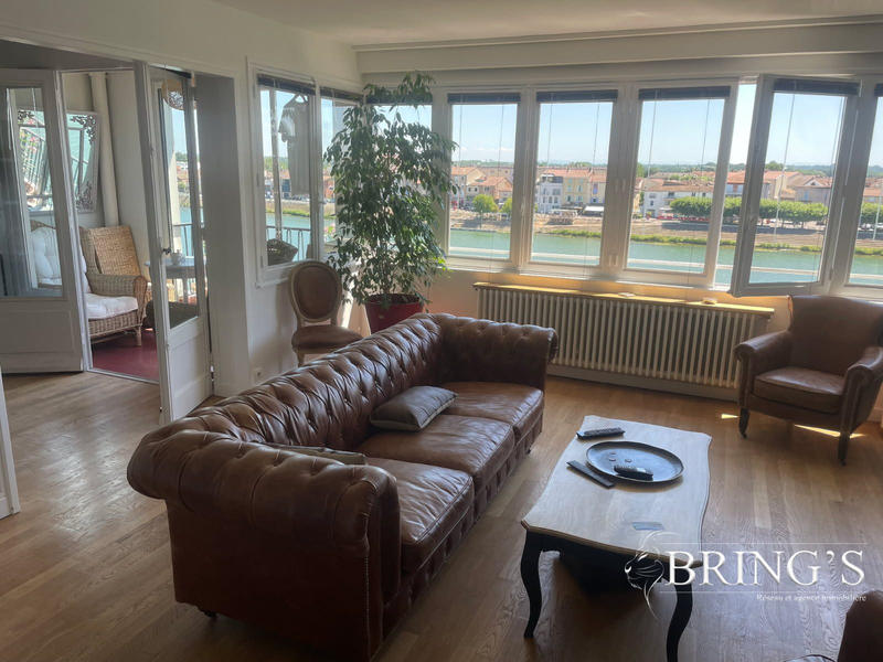 Duplex - 160 m² - 7 pièces