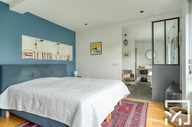 Maison - 180 m² - 7 pièces