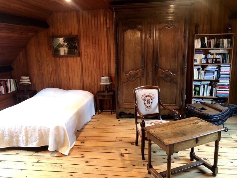 Maison - 262 m² - 12 pièces