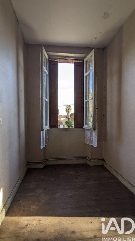 Maison - 180 m² - 7 pièces