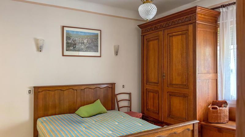 Maison - 161 m² - 3 pièces