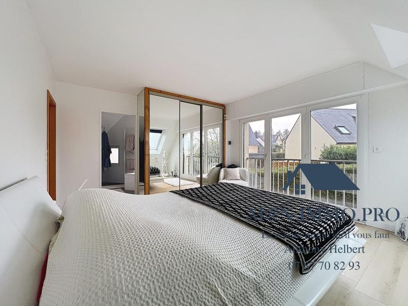 Maison contemporaine - 207 m² - 7 pièces