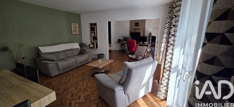 Appartement - 99 m² - 3 pièces