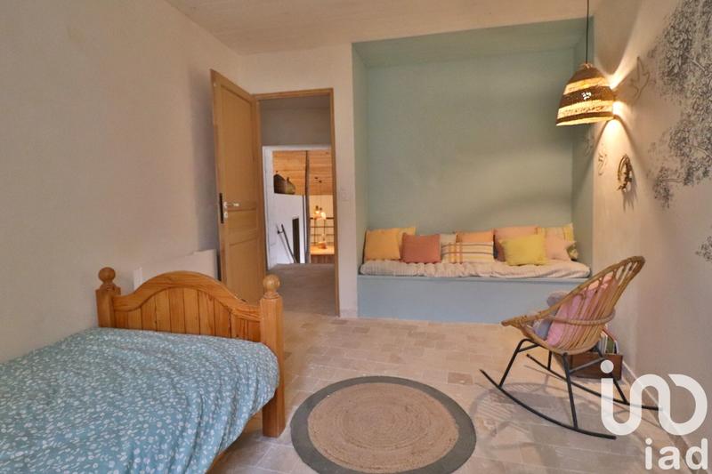 Maison - 198 m² - 8 pièces