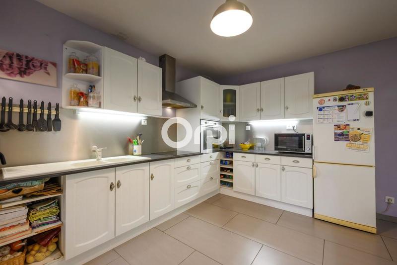 Maison - 141 m² - 5 pièces