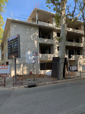 Appartement - 90 m² - 4 pièces