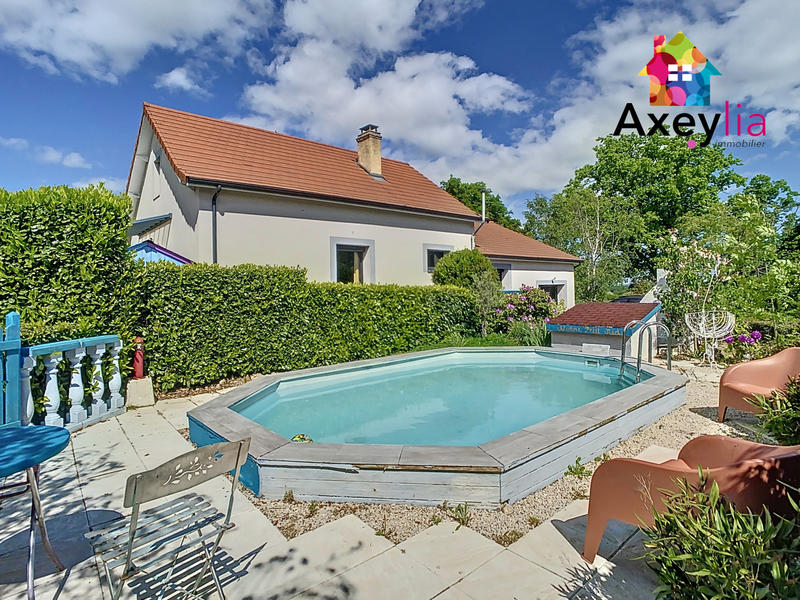 Maison - 127 m² - 6 pièces