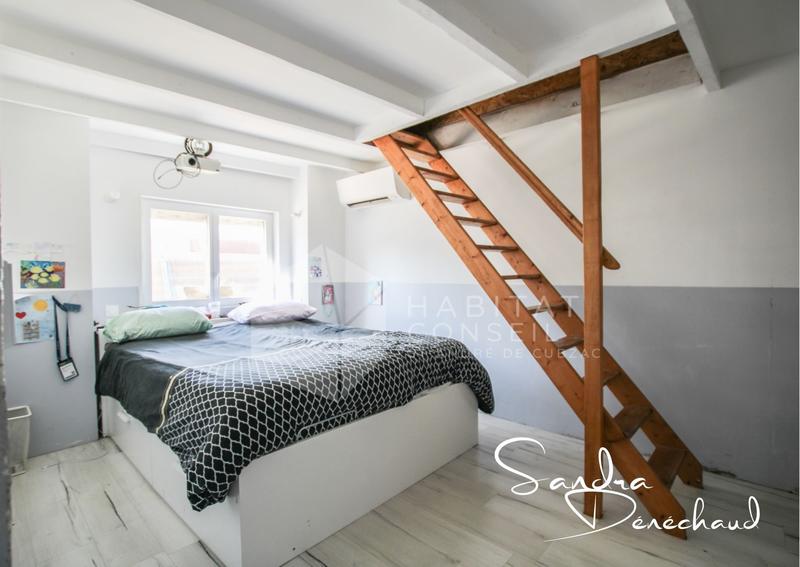 Maison - 355 m² - 7 pièces