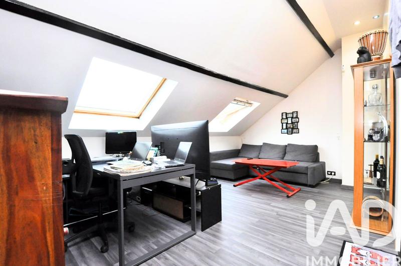 Maison - 205 m² - 7 pièces