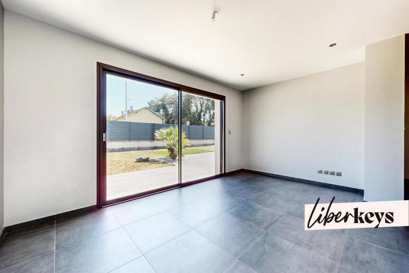 Maison d'architecte - 214 m² - 5 pièces