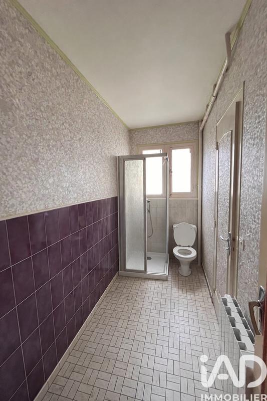 Maison - 137 m² - 10 pièces