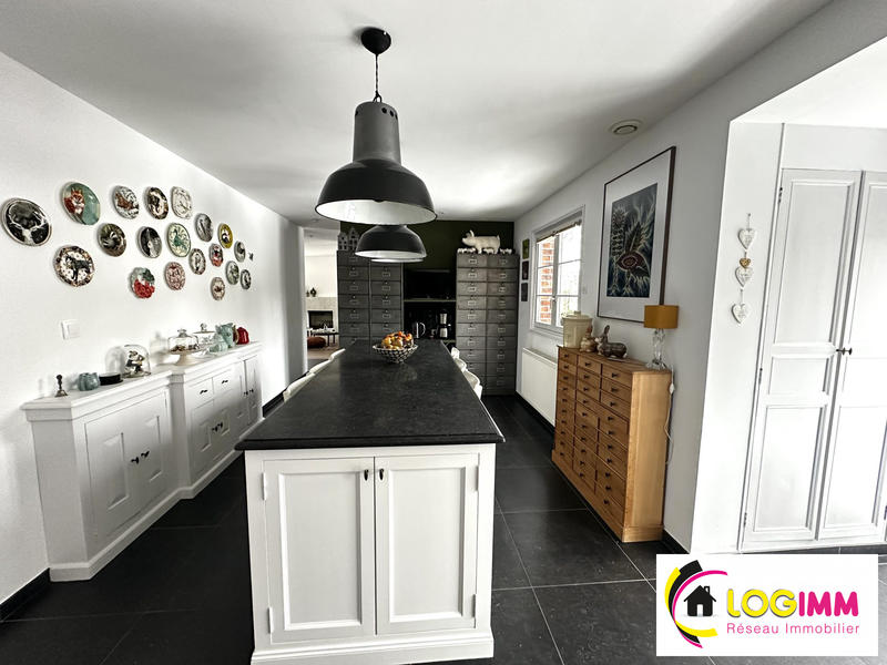 Maison - 135 m² - 7 pièces