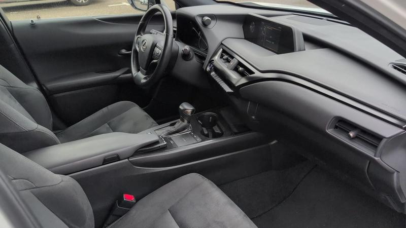 Lexus Ux 250h Vvt-iE 152 Fwd Premium Edition