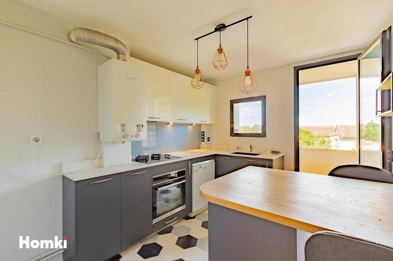 Appartement - 75 m² - 4 pièces