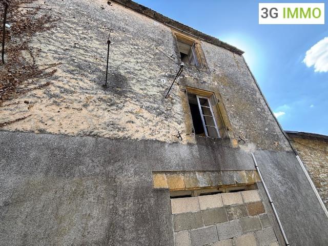 Maison de village - 160 m² - 6 pièces