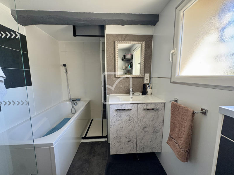 Maison - 168 m² - 5 pièces