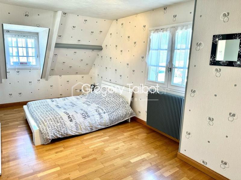 Pavillon - 131 m² - 6 pièces