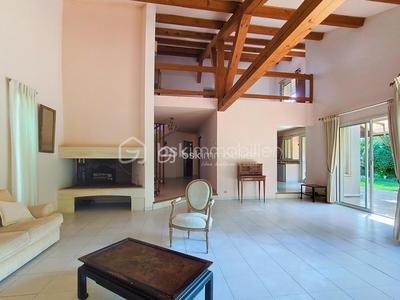 Villa - 147 m² - 4 pièces