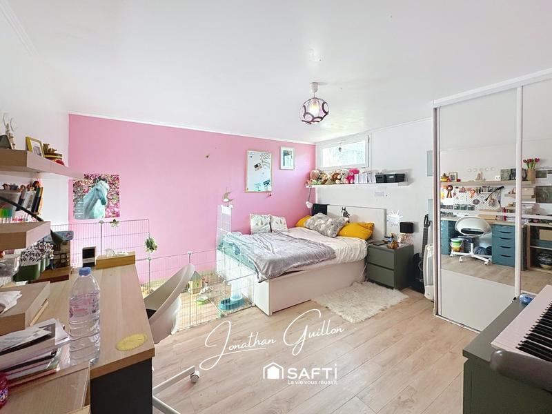 Maison - 192 m² - 6 pièces