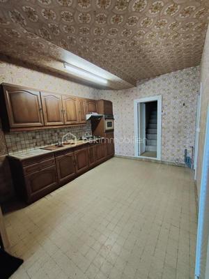 Maison de bourg - 92 m² - 4 pièces