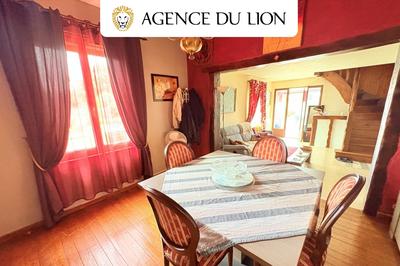 Maison - 102 m² - 4 pièces