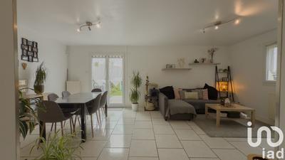 Maison - 93 m² - 4 pièces