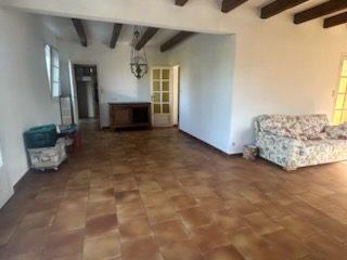 Maison - 258 m² - 8 pièces