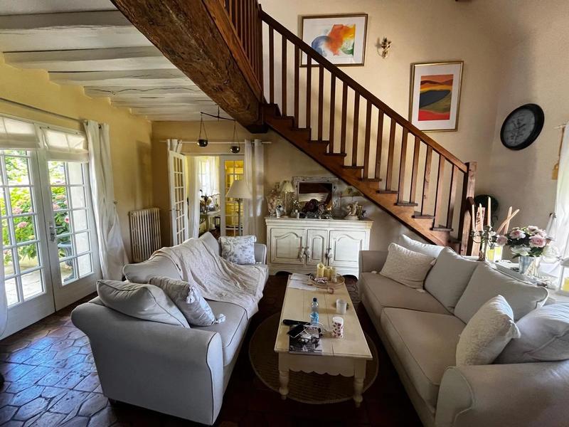 Maison - 140 m² - 6 pièces