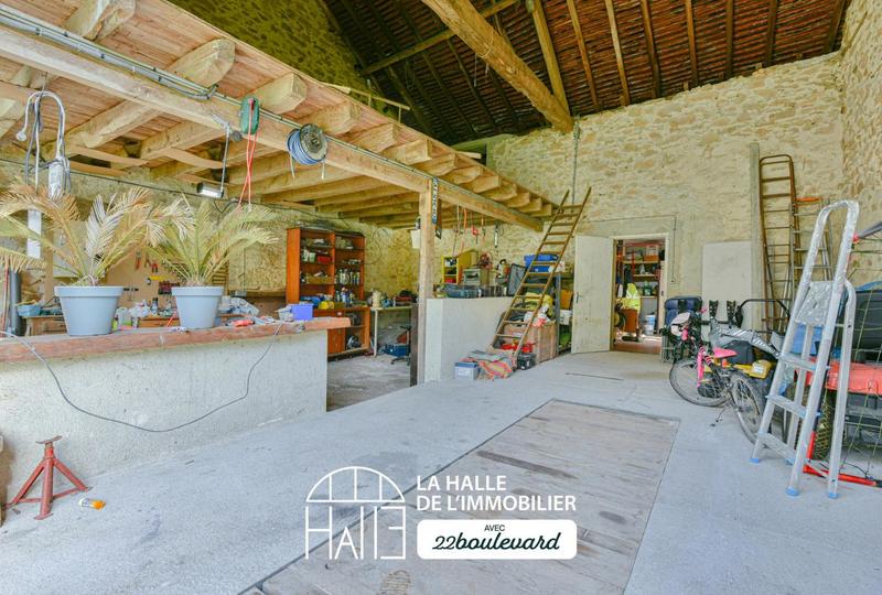 Maison - 93 m² - 5 pièces