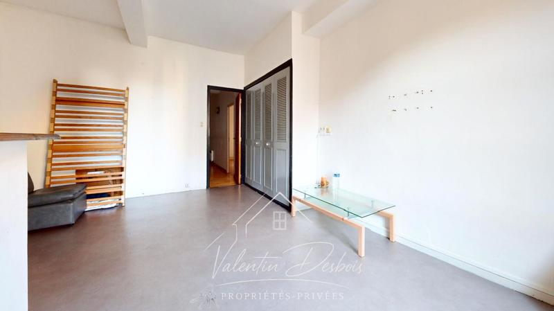 Immeuble - 130 m² - 5 pièces