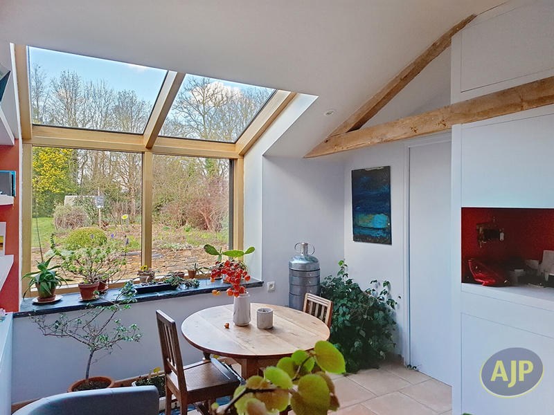 Maison - 170 m² - 8 pièces