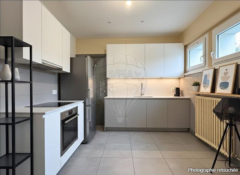 Maison - 102 m² - 4 pièces