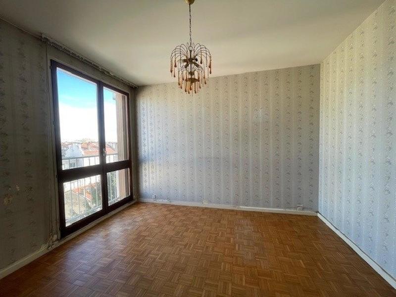 Appartement - 96 m² - 5 pièces
