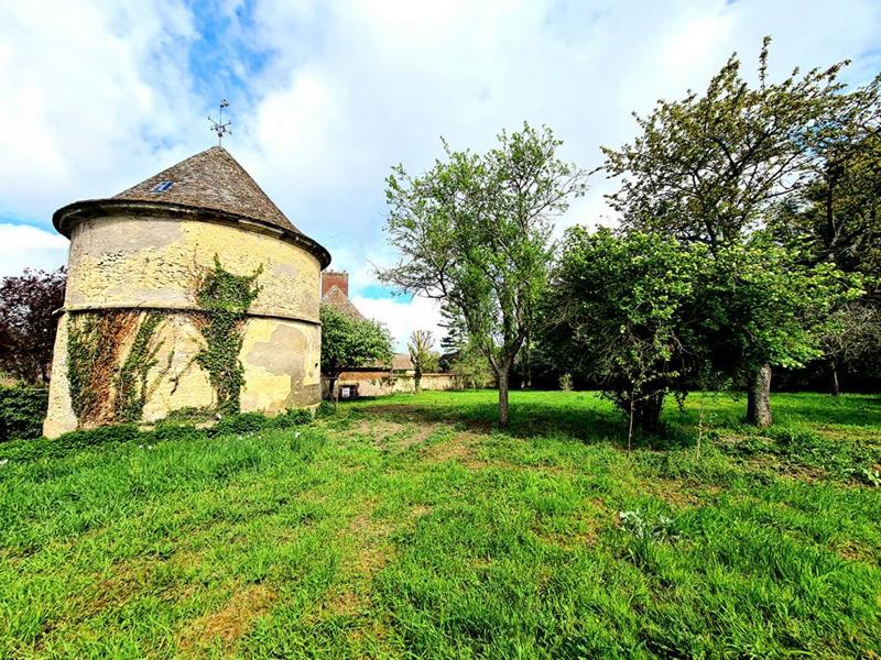 Maison - 420 m² - 12 pièces