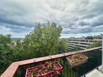 Appartement - 84 m² - 5 pièces