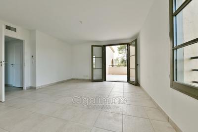 Appartement - 146 m² - 4 pièces