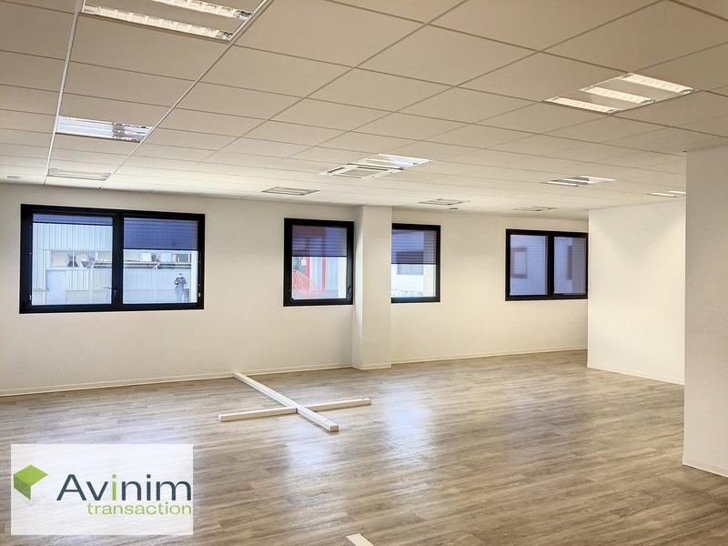 Bureau - 490 m²