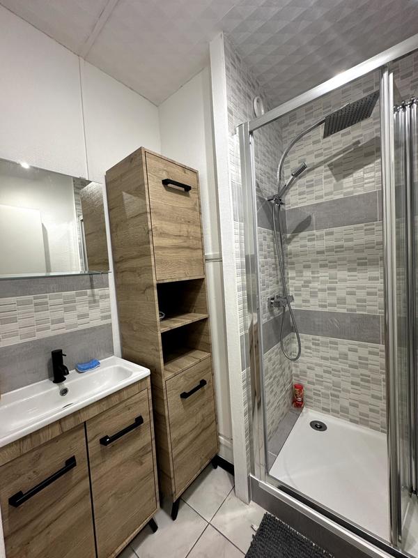 Appartement - 105 m² - 5 pièces