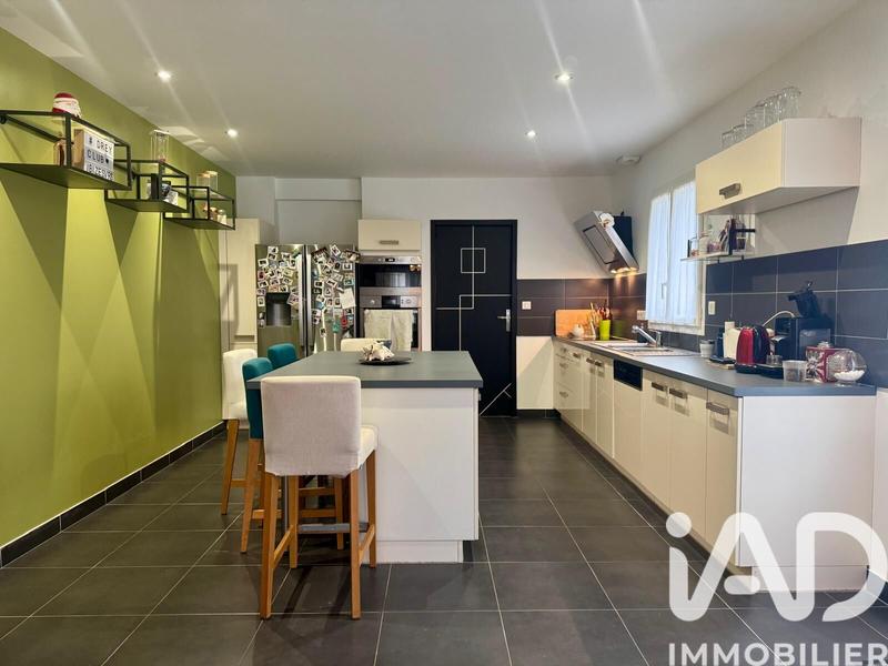 Maison - 168 m² - 7 pièces