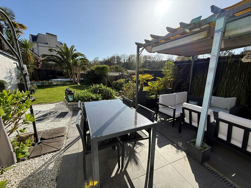 Maison - 187 m² - 6 pièces